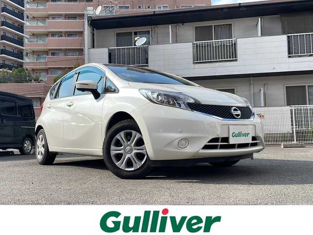 日産 ノート XVセレ +セーフ 宮崎県 2015(平27)年 3.5万km ブリリアントホワイトパール SDナビ（AM/FM/CD/USB/フルセグTV）/３６０度カメラ/ETC/デジタルインナーミラー/衝突軽減ブレーキ