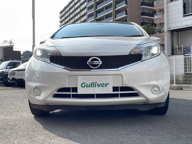 日産 ノート XVセレ +セーフ 宮崎県 2015(平27)年 3.5万km ブリリアントホワイトパール SDナビ（AM/FM/CD/USB/フルセグTV）/３６０度カメラ/ETC/デジタルインナーミラー/衝突軽減ブレーキ