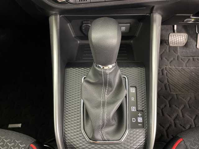 ダイハツ ロッキー G 鹿児島県 2020(令2)年 2.8万km シャイニングホワイトパール 社外ナビ　/（フルセグ/Ｂｌｕｅｔｏｏｔｈ/CD/DVD)/パノラミックビューモニター　/レーダークルーズコントロール　/コーナーセンサー　/純正フロアマット　/ＥＴＣ　/純正フロアマット　/社外ドライブレコーダー　/スマートアシスト/純正アルミホイール