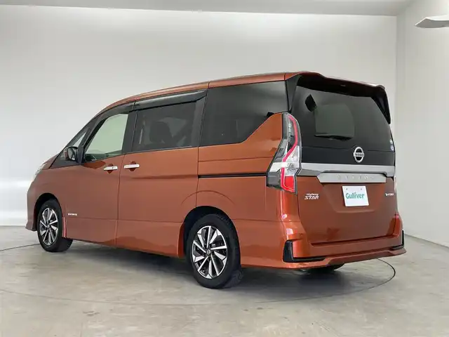 日産 セレナ e－パワー ハイウェイスター V 埼玉県 2020(令2)年 5.4万km オレンジ プロパイロット　純正１０インチナビ　フリップダウンモニター　アラウンドビューモニター　ＢＳＩ　レーダークルーズコントロール　ビルトインＥＴＣ２．０　ドライブレコーダー　ＨＤＭＩ　純正アルミ　ＬＥＤ
