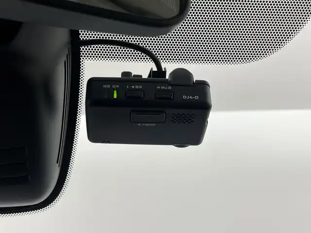 日産 セレナ e－パワー ハイウェイスター V 埼玉県 2020(令2)年 5.4万km オレンジ プロパイロット　純正１０インチナビ　フリップダウンモニター　アラウンドビューモニター　ＢＳＩ　レーダークルーズコントロール　ビルトインＥＴＣ２．０　ドライブレコーダー　ＨＤＭＩ　純正アルミ　ＬＥＤ