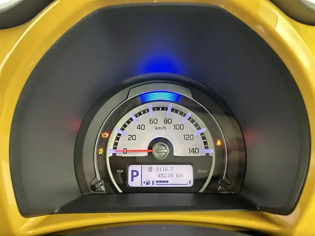 スズキ ハスラー G 千葉県 2016(平28)年 4.6万km アクティブイエロー/ブラック2トーンルーフ 衝突軽減ブレーキ/横滑り防止装置/社外7インチSDナビ/CD DVD MSV BT フルセグ/前席シートヒーター/ヘッドライトレベライザー/アイドリングストップ/ドアバイザー/プッシュスタート/スマートキー/ETC