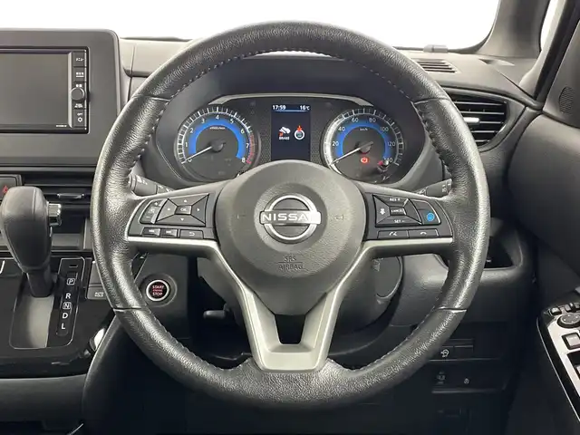 日産 ルークス HWS X プロパイロットED 新潟県 2023(令5)年 6.5万km ホワイトパール 4WD/純正メモリナビ【MJ122D-W】/　フルセグTV/Bluetooth/CD/USB/プロパイロット/衝突被害軽減ブレーキ/レーンキープアシスト/レーダークルーズコントロール/両側パワースライドドア/アラウンドビューモニター/インテリジェントルームミラー/前席シートヒーター/ステアリングヒーター/ビルトインETC/前後コーナーセンサー/アイドリングストップ/LEDヘッドライト/レザーステアリング