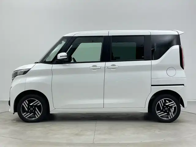 日産 ルークス HWS X プロパイロットED 新潟県 2023(令5)年 6.5万km ホワイトパール 4WD/純正メモリナビ【MJ122D-W】/　フルセグTV/Bluetooth/CD/USB/プロパイロット/衝突被害軽減ブレーキ/レーンキープアシスト/レーダークルーズコントロール/両側パワースライドドア/アラウンドビューモニター/インテリジェントルームミラー/前席シートヒーター/ステアリングヒーター/ビルトインETC/前後コーナーセンサー/アイドリングストップ/LEDヘッドライト/レザーステアリング