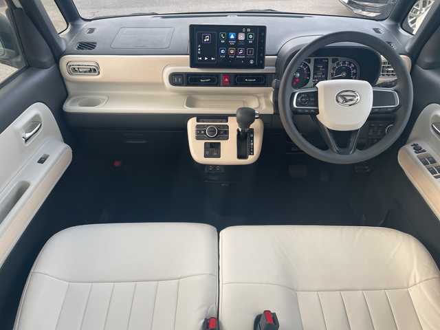 ダイハツ ムーヴ キャンバス ストライプス G 山口県 2023(令5)年 2.3万km シャイニングホワイトパール/スムーズグレーマイカメタリック 純正ディスプレイオーディオ/（USB/HDMI/Bluetooth/AppleCarPlay/androidauto）/全方位カメラ/電動パーキング/シートヒーター（D/N）/両側パワースライドドア/オートライト/オートライトハイビーム/オートブレーキホールド/ワイヤレス充電/温ドリンクホルダー/レザーシートカバー/ドライブレコーダー/ETC/アイドリングストップ