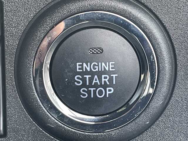 ダイハツ ムーヴ キャンバス ストライプス G 山口県 2023(令5)年 2.3万km シャイニングホワイトパール/スムーズグレーマイカメタリック 純正ディスプレイオーディオ/（USB/HDMI/Bluetooth/AppleCarPlay/androidauto）/全方位カメラ/電動パーキング/シートヒーター（D/N）/両側パワースライドドア/オートライト/オートライトハイビーム/オートブレーキホールド/ワイヤレス充電/温ドリンクホルダー/レザーシートカバー/ドライブレコーダー/ETC/アイドリングストップ