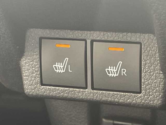 ダイハツ ムーヴ キャンバス ストライプス G 山口県 2023(令5)年 2.3万km シャイニングホワイトパール/スムーズグレーマイカメタリック 純正ディスプレイオーディオ/（USB/HDMI/Bluetooth/AppleCarPlay/androidauto）/全方位カメラ/電動パーキング/シートヒーター（D/N）/両側パワースライドドア/オートライト/オートライトハイビーム/オートブレーキホールド/ワイヤレス充電/温ドリンクホルダー/レザーシートカバー/ドライブレコーダー/ETC/アイドリングストップ