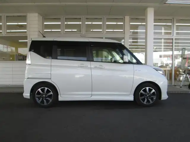 スズキ ソリオ バンディット HV MV 千葉県 2020(令2)年 4.1万km ピュアホワイトP ワンオーナー/社外８インチナビ、フルセグTV/全方位カラーモニター/オーディオ【CD/DVD/SD/MSV/BT】/デュアルカメラブレーキサポート/パワースライドドア/LEDヘッドライト&LEDフォグ/純正15インチアルミホイール/ウィンカードアミラー/リアコーナーセンサー/スイッチ付き革巻きステアリング/パドルシフト/前方ドライブレコーダー/ビルトインETC/スマートキー