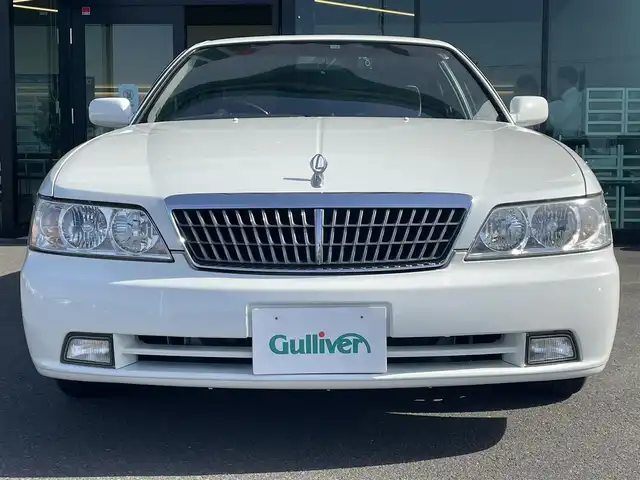 日産 ローレル メダリスト プレミア 東京都 2002(平14)年 3.7万km ホワイトパール カヤバ製ショック/〈NEW SR SPECIAL〉/RS-Rダウンサス/16インチアルミホイール/純正ナビ/純正オーディオ・カセット/ドライブレコーダー/ETC/キーレス