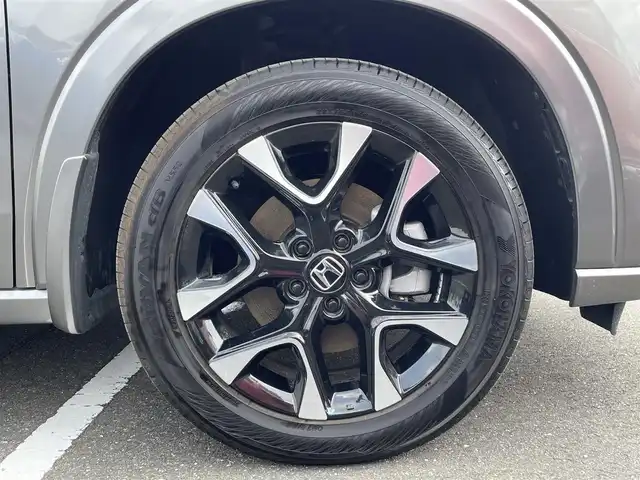 ホンダ ＺＲ－Ｖ ハイブリッド e:HEV Z 茨城県 2023(令5)年 1.4万km スーパープラチナグレーメタリック 純正ナビ/【AM・FM・USB・BT・TV】/パワーシート/シートメモリ/シートヒーター/電動リアゲート/ワイヤレス充電/ダウンヒルアシストコントロール/ブレーキホールド/レーダークルコン/ETC2.0/全方位カメラ/前後ドラレコ/前後コーナーセンサー/パドルシフト/純正フロアマット/純正アルミホイール/横滑り防止装置/レーンキープアシスト/衝突被害軽減システム