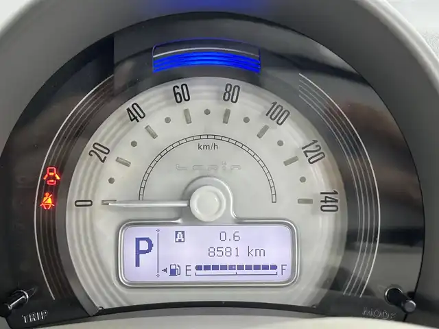 スズキ ラパン X 道央・札幌 2016(平28)年 0.9万km シフォンアイボリーメタリック ・ワンオーナー/・4WD/・衝突軽減ブレーキ/・純正メモリーナビ/　CD/DVD/USB/Bｔ/AUX/フルセグ/・全方位モニター/・アイドリングストップ/・LEDヘッドライト/・オートライト/・シートヒーター（D/N）/・ドアバイザー/・プッシュスタート/・スマートキー/・純正14インチAW/・ステアリングリモコン/・保証書、取説（有）/・スペアキーｘ１/・社外前後ドライブレコーダー/・スタッドレス社外AW積込（155/65R14）