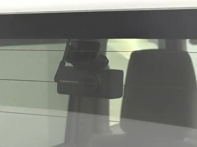 スズキ ラパン X 道央・札幌 2016(平28)年 0.9万km シフォンアイボリーメタリック ・ワンオーナー/・4WD/・衝突軽減ブレーキ/・純正メモリーナビ/　CD/DVD/USB/Bｔ/AUX/フルセグ/・全方位モニター/・アイドリングストップ/・LEDヘッドライト/・オートライト/・シートヒーター（D/N）/・ドアバイザー/・プッシュスタート/・スマートキー/・純正14インチAW/・ステアリングリモコン/・保証書、取説（有）/・スペアキーｘ１/・社外前後ドライブレコーダー/・スタッドレス社外AW積込（155/65R14）