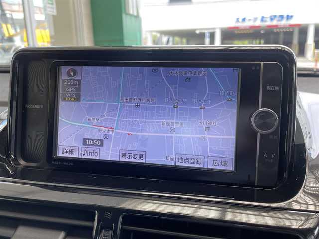 トヨタ ｉＱ 100G 埼玉県 2013(平25)年 7.3万km ホワイトパールクリスタルシャイン /純正メモリナビ//フルセグTV//バックカメラ//CD/DVD/Bluetooth//スマートキー×2//ETC//キセノン//前後ドラレコ(SDカード欠)//W.サイドエアバッグ//カーテン.ニーエアバッグ//ABS//横滑り防止装置//革巻きステアリング//オートライト//レザー調シートカバー//スモークフィルム//ドアバイザー//社外15インチAW//新車時保証書//取扱説明書