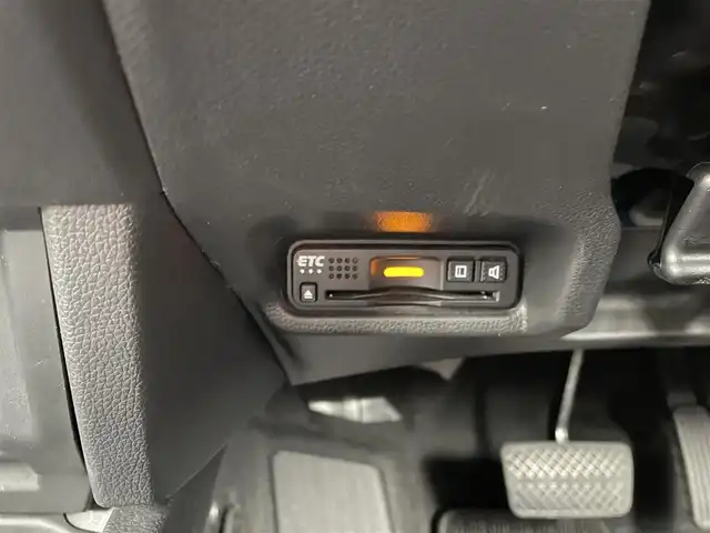 ホンダ フィット 13G FパックコンフォートED 熊本県 2018(平30)年 7万km クリスタルブラックパール ホンダセンシング/プッシュスタート/純正ナビ/（CD・DVD・フルセグTV・BTオーディオ・SD）/バックカメラ/ビルトインETC/社外15インチAW/レーダークルーズ/前席シートヒーター/LEDヘッドライト/オートライト/LEDフォグライト/横滑り防止装置/ウィンカーミラー/純正フロアマット/純正ドアバイザー/スマートスペアキー×1本