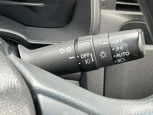 ホンダ フィット 13G FパックコンフォートED 熊本県 2018(平30)年 7万km クリスタルブラックパール ホンダセンシング/プッシュスタート/純正ナビ/（CD・DVD・フルセグTV・BTオーディオ・SD）/バックカメラ/ビルトインETC/社外15インチAW/レーダークルーズ/前席シートヒーター/LEDヘッドライト/オートライト/LEDフォグライト/横滑り防止装置/ウィンカーミラー/純正フロアマット/純正ドアバイザー/スマートスペアキー×1本