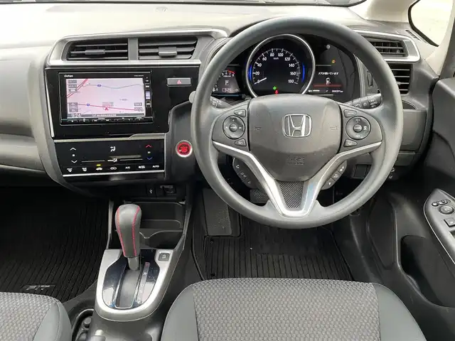 ホンダ フィット 13G FパックコンフォートED 熊本県 2018(平30)年 7万km クリスタルブラックパール ホンダセンシング/プッシュスタート/純正ナビ/（CD・DVD・フルセグTV・BTオーディオ・SD）/バックカメラ/ビルトインETC/社外15インチAW/レーダークルーズ/前席シートヒーター/LEDヘッドライト/オートライト/LEDフォグライト/横滑り防止装置/ウィンカーミラー/純正フロアマット/純正ドアバイザー/スマートスペアキー×1本