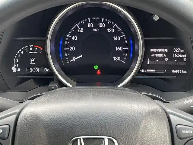 ホンダ フィット 13G FパックコンフォートED 熊本県 2018(平30)年 7万km クリスタルブラックパール ホンダセンシング/プッシュスタート/純正ナビ/（CD・DVD・フルセグTV・BTオーディオ・SD）/バックカメラ/ビルトインETC/社外15インチAW/レーダークルーズ/前席シートヒーター/LEDヘッドライト/オートライト/LEDフォグライト/横滑り防止装置/ウィンカーミラー/純正フロアマット/純正ドアバイザー/スマートスペアキー×1本