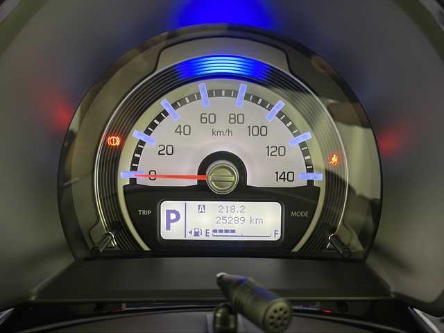 スズキ ハスラー Jスタイル Ⅲ ターボ 宮崎県 2018(平30)年 2.6万km ブレイブカーキパール/スチールシルバー 禁煙車/デュアルカメラブレーキサポート/純正8型ナビTV/（CN-RZ843/CD/DVD/Bluetooth/フルセグTV)/純正ビルトインETC/純正セキュリティアラーム/純正キセノンオートライト/純正LEDフォグ/純正15インチアルミ/純正フロアマット/レーンディパーチャーアラート/クルーズコントロール/エネチャージ/前席シートヒーター/ハーフレザーシート/ウインカードアミラー/オートエアコン（ナノイー）/本革巻ハンドル/スマートキー/プッシュエンジンスタート/スペアキー