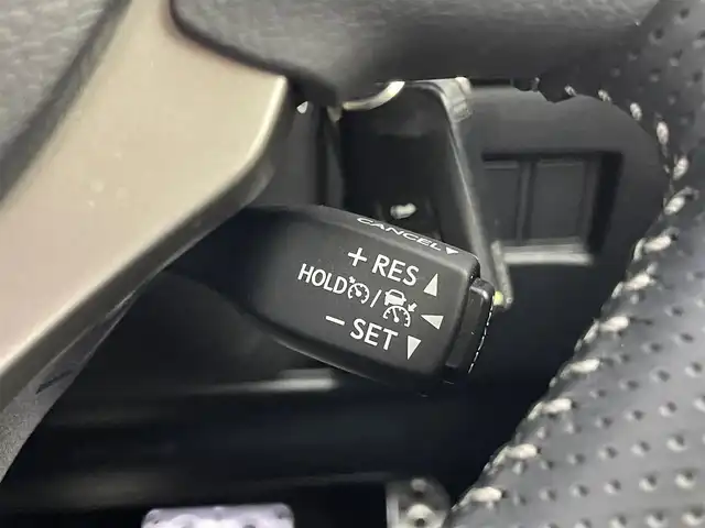 レクサス ＮＸ 300 Fスポーツ 埼玉県 2018(平30)年 2.4万km ホワイトノーヴァガラスフレーク サンルーフ　純正１０．３インチナビ　バックカメラ　黒革シート　レーダークルーズ　ビルトインＥＴＣ２．０　シートヒーター　ベンチレーション　ステアリングヒーター　メモリシート　パワーバックドア　ＬＥＤ