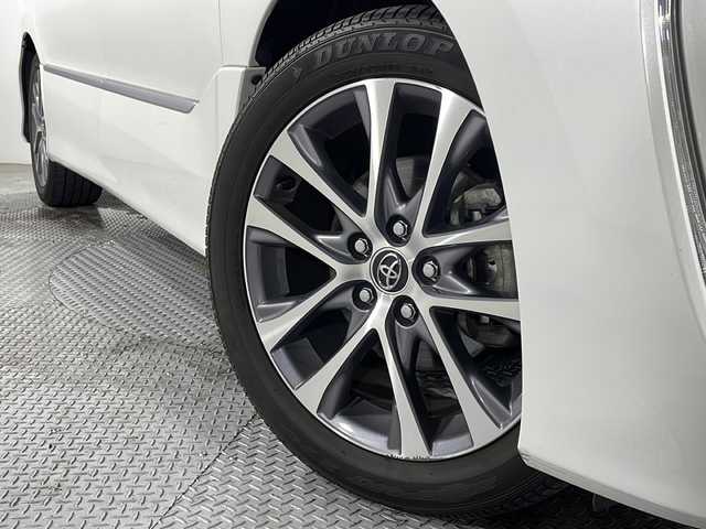 トヨタ エスティマ アエラス プレミアム G 広島県 2018(平30)年 4.5万km ホワイトパールクリスタルシャイン 純正10型ナビ /フリップダウンモニター /両側パワースライドドア /オットマン /パワーバックドア /シートヒーター /クルーズコントロール /レーンキープアシスト /衝突軽減ブレーキ  /LEDヘッドランプ/ETC/純正１８インチアルミホイール（225/50/R18)/エアバック（運転席/助手席）