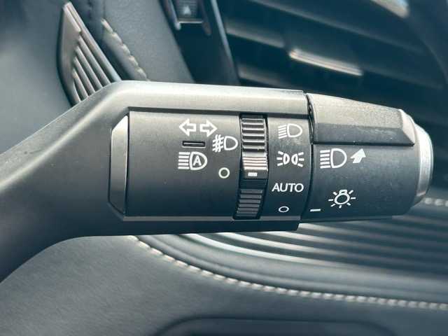 レクサス ＬＳ 500 Fスポーツ 千葉県 2020(令2)年 9.8万km ホワイトノーヴァガラスフレーク 純正ナビ/CD/DVD/Bluetooth/フルセグTV/パノラミックビューモニター/サンルーフ/ETC2.0/ハーフレザーシート/前席パワーシート/前席シートヒーター/シートレータ/スペアキー×２/衝突被害軽減システム/レーダークルーズコントロール/純正LEDヘッドライト/純正20インチアルミホイール/純正フロアマット/保証書