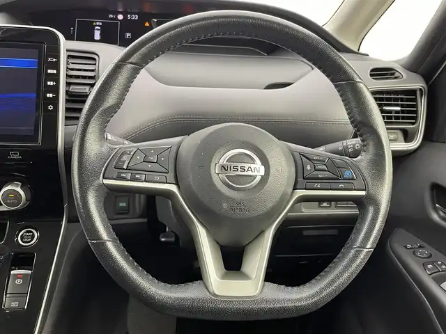 日産 セレナ ハイウェイスター V 群馬県 2020(令2)年 6.4万km ブリリアントホワイトパール フリップダウンモニター　純正９型ナビ　アラウンドビューモニター　プロパイロット　両側パワースライドドア　ＬＥＤ　ＡＨＢ　純正１６インチＡＷ　ステアリングリモコン　デジタルインナーミラー　ＥＴＣ　禁煙車