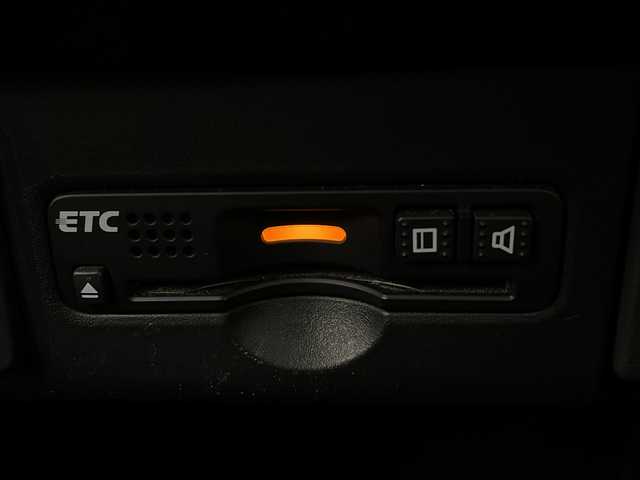 ホンダ Ｎ ＢＯＸ G SSパッケージ 新潟県 2017(平29)年 9.2万km ルナシルバーM 【４ＷＤ】/純正ナビ/バックモニター/両側パワースライド/シートヒーター/スマートキー/スペアキー