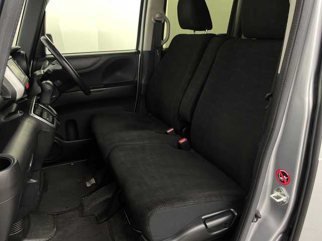 ホンダ Ｎ ＢＯＸ G SSパッケージ 新潟県 2017(平29)年 9.2万km ルナシルバーM 【４ＷＤ】/純正ナビ/バックモニター/両側パワースライド/シートヒーター/スマートキー/スペアキー