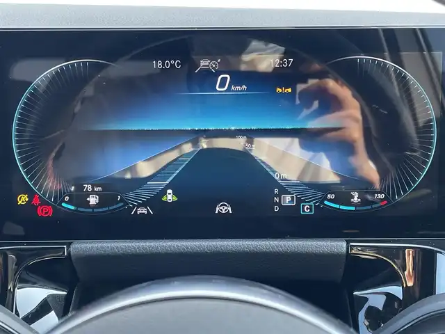 メルセデス・ベンツ Ｍ・ベンツ Ｂ２００ｄ AMGライン 東京都 2022(令4)年 3.1万km ポーラホワイト 純正ナビ/フルセグTV/Bluetooth接続/バックモニター/アダプティブクルーズコントロール/レーンキープアシスト/ブラインドスポットモニター/衝突被害軽減ブレーキ/純正18インチアルミホイール/シートヒーター/電動リアゲート/ハーフレーザーシート/コーナーセンサー/スマートキー/プッシュスタート/カーテンエアバック/サイドエアバック