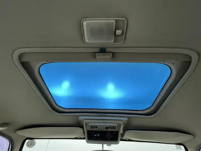 トヨタ ランドクルーザー VX 熊本県 1985(昭60)年 7.7万km 白 サンルーフ　/電動ウインチ/４ＷＤ　/ハイルーフ　/純正ラジオ/社外ＥＴＣ　/グリルガード　/ドアバイザー　/パワーウィンドウ　/パワーステアリング　/純正フロアマット　/社外１５インチＡＷ　/保証書　/取扱説明書