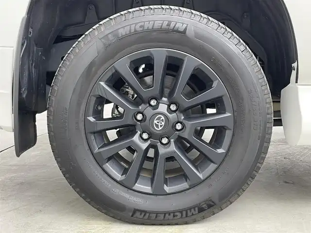 トヨタ ランドクルーザー プラド TX Lパッケージ マットブラED 埼玉県 2023(令5)年 2.6万km ホワイトパールクリスタルシャイン サンルーフ　モデリスタ純正９型ナビ　全方位　シートヒーター　ベンチレーションレーダークルーズコントロール　レーンキープアシスト　オートハイビームパワーシート　三列シートリア席電動格納　ＥＴＣ