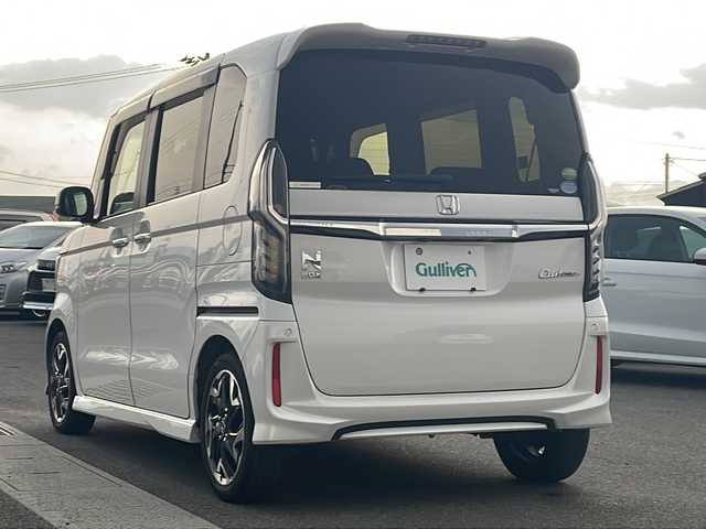 ホンダ Ｎ ＢＯＸ カスタム G L ターボ ホンダセンシング 香川県 2018(平30)年 3.5万km プラチナホワイトパール 純正8インチディーラーOPナビ（フルセグTV/CD，DVD/BT)/バックカメラ/ドライブレコーダー/両側パワースライドドア/コーナーセンサー/ビルトインETC/オートライト/ターボ
