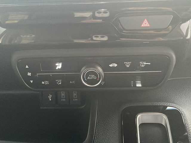 ホンダ Ｎ ＢＯＸ カスタム G L ターボ ホンダセンシング 香川県 2018(平30)年 3.5万km プラチナホワイトパール 純正8インチディーラーOPナビ（フルセグTV/CD，DVD/BT)/バックカメラ/ドライブレコーダー/両側パワースライドドア/コーナーセンサー/ビルトインETC/オートライト/ターボ