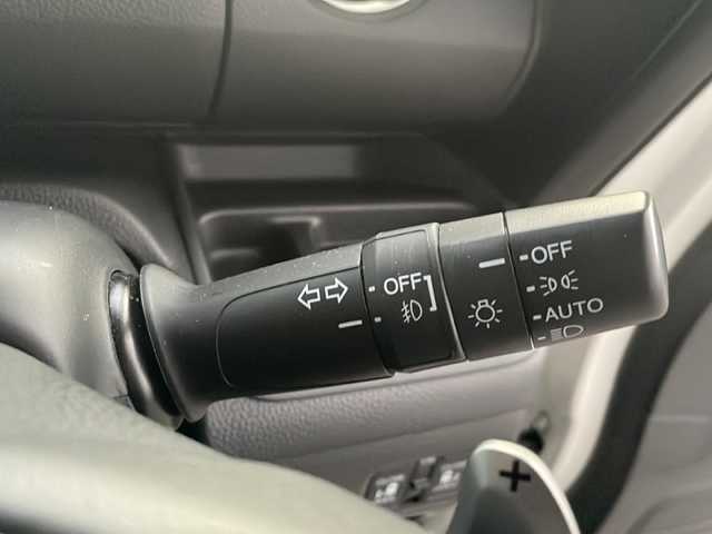 ホンダ Ｎ ＢＯＸ カスタム G L ターボ ホンダセンシング 香川県 2018(平30)年 3.5万km プラチナホワイトパール 純正8インチディーラーOPナビ（フルセグTV/CD，DVD/BT)/バックカメラ/ドライブレコーダー/両側パワースライドドア/コーナーセンサー/ビルトインETC/オートライト/ターボ