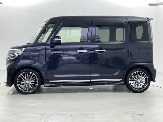 スズキ スペーシア カスタム HYBRID XS ターボ 福井県 2019(平31)年 3.8万km ブルーイッシュブラックパール3 純正8インチナビ/型式：CN-RZ843/【AM/FM/CD/Bluetooth/フルセグTV】/バックカメラ/ETC/両側電動スライドドア/アイドリングストップ/オートライト/LEDヘッドライド/プッシュスタート/スマートキー/衝突軽減ブレーキ/クルーズコントロール