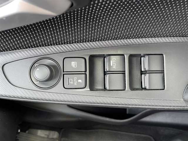 マツダ マツダ２ 15S ブラックトーンED 山形県 2021(令3)年 6.5万km ポリメタルグレーM ワンオーナー/ＣＤ／ＤＶＤプレーヤフルセグＴＶ/３６０°ビューモニター＋フロントパーキングセンサー/自動防眩ルームミラー/Ｂｌａｃｋ　Ｔｏｎｅ　Ｅｄｉｔｉｏｎ特別装備/スマート・ブレーキ・サポート/レーダー・クルーズコントロール/レーンキープ・アシスト・システム/マフラーカッター/フロントバンパーロアガーニッシュ／リアバンパーロアガーニッシュ/フロントグリル（カラー：グロスブラック）/ステアリング／シフトノブ／パーキングブレーキレバー：本革巻/BMS/純正１６インチアルミホイール（ブラックメタリック塗装）/ヘッドアップディスプレイ/ブラインドスポットモニター/保証書/取扱説明書/スペアキー