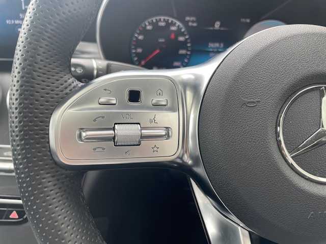 メルセデス・ベンツ ＧＬＣ２２０ d 4マチック クーペ AMGライン 愛知県 2020(令2)年 2.1万km ダイヤモンドホワイト 純正メーカーナビ/AMFM/BT/USB/フルセグ/全方位カメラ/ビルトインETC2.0/サンルーフ/前方ドライブレコーダー/レザーシート/パワーシート/メモリシート/全席シートヒーター/前席エアシート/ACC/アクティブステアリングアシスト/アクティブレーンキープアシスト/HUD/アクティブブレーキアシスト/アテンションアシスト/ＢＳＭ/パワーバックドア/レーダー探知機/パドルシフト/純正フロアマット/純正20インチＡＷ/LEDヘッドライト/保証書/スペアキー
