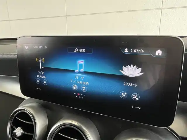 メルセデス・ベンツ ＧＬＣ２２０ d 4マチック クーペ AMGライン 山形県 2020(令2)年 2.1万km ダイヤモンドホワイト 純正メーカーナビ/AMFM/BT/USB/フルセグ/全方位カメラ/ビルトインETC2.0/サンルーフ/前方ドライブレコーダー/レザーシート/パワーシート/メモリシート/全席シートヒーター/前席エアシート/ACC/アクティブステアリングアシスト/アクティブレーンキープアシスト/HUD/アクティブブレーキアシスト/アテンションアシスト/ＢＳＭ/パワーバックドア/レーダー探知機/パドルシフト/純正フロアマット/純正20インチＡＷ/LEDヘッドライト/保証書/スペアキー