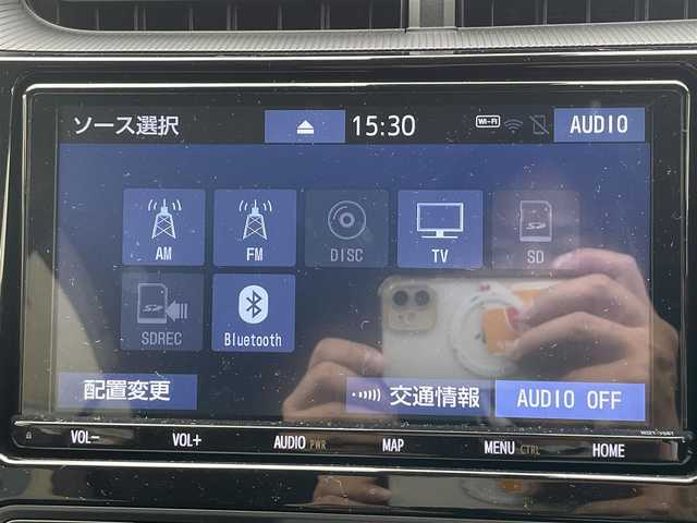 トヨタ アクア S 東京都 2019(平31)年 0.4万km ダークブルーマイカ 登録時走行距離3226km/ワンオーナー/純正メモリナビ/（DVD/フルセグTV/Bluetooth/MSV）/バックカメラ/ビルトインETC2.0/前席シートヒーター/TOYOTA Safety Sense C/・プリクラッシュセーフティ/・レーンディパーチャーアラート/・先行車発進告知機能/・オートマチックハイビーム/スマートキー/純正フロアマット/スペアキー1本/保証書/取扱説明書