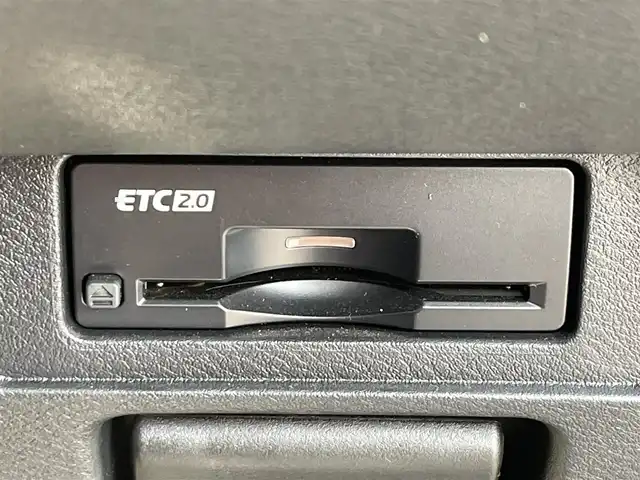 日産 オーラ G レザーエディション 滋賀県 2022(令4)年 2.8万km 黒 純正ナビ/（BT/フルセグ/USB）/全方位カメラ/ビルトインETC2.0/衝突軽減システム/盗難防止装置/追従クルーズコントロール/デジタルインナーミラー/レザーシート/シートヒーター/ステアリングヒーター/ステアリングスイッチ/革巻きステアリング/ブラインドスポットモニター/コーナーセンサー/LEDヘッドライト/オートマチックハイビーム/ドライブレコーダー/純正アルミホイール/スマートキー