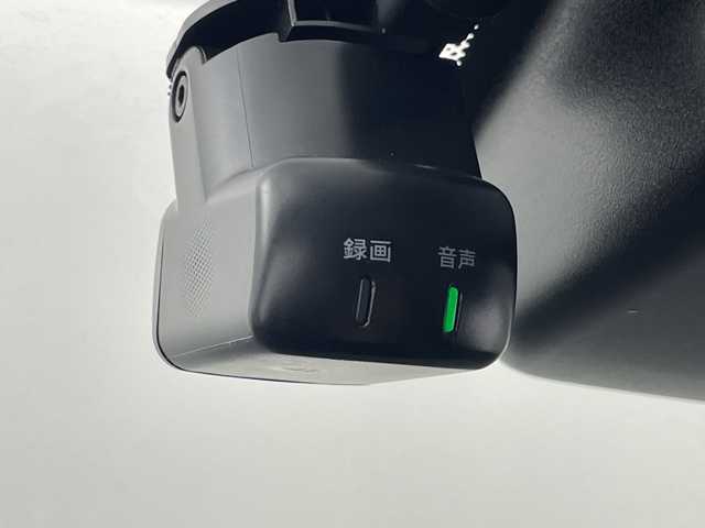 日産 オーラ G レザーエディション 愛知県 2022(令4)年 2.8万km 黒 純正ナビ/（BT/フルセグ/USB）/全方位カメラ/BOSEサウンドシステム/プロパイロット/デジタルインナーミラー/レザーシート/シートヒーター/ステアリングヒーター/ステアリングスイッチ/革巻きステアリング/ブラインドスポットモニター/コーナーセンサー/LEDヘッドライト/オートマチックハイビーム/ビルトインETC2.0/衝突軽減システム/盗難防止装置/純正ドライブレコーダー2ch/純正アルミホイール/スペアキー1本