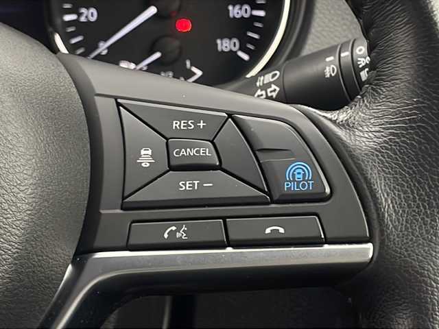 日産 エクストレイル 20Xi 宮城県 2018(平30)年 4.6万km ガーネットレッド 4WD/電動リアゲート/純正9インチナビ/(AM/FM/iPod/SD/USB/BT/AUX/HDMI/TV/CD/DVD/Blu-ray)/アラウンドビューモニター/デジタルインナーミラー/レーダークルーズコントロール/プロパイロット/ETC/前方ドライブレコーダー/TVキャンセラー/プッシュスタート/スマートキー/合皮シート/オートライト/LEDヘッドライト/フォグランプ/ドアバイザー/純正フロアマット/純正18インチアルミホイール