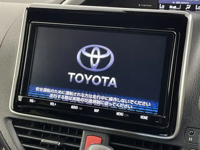 トヨタ ヴォクシー ZS 煌Ⅲ 新潟県 2021(令3)年 6.6万km ブラック 純正メモリナビ/　フルセグTV/Bluetooth/CD/DVD/衝突被害軽減ブレーキ/レーンキープアシスト/前後コーナーセンサー/クルーズコントロール/前後ドライブレコーダー【GL-05AP】/ハーフレザーシート/両側パワースライドドア/バックモニター/ビルトインETC2.0/アイドリングストップ/横滑り防止装置/LEDヘッドライト/オートマチックハイビーム/オートライト/ステアリングスイッチ/禁煙車
