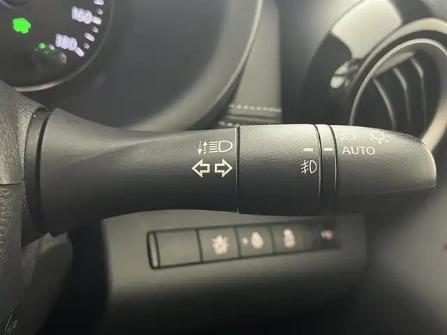 日産 キックス X 大阪府 2020(令2)年 5.1万km ダークブルー プロパイロット/インテリジェントエマージェンシーブレーキ/純正9インチナビ/（フルセグTV/DVD/Bluetooth/USB）/アラウンドビューカメラ/ビルトインETC/前席シートヒーター/プッシュスタート/ステアリングリモコン/LEDオートライト/LEDフォグランプ/純正17インチAW/アイドリングストップ/横滑り防止装置/ハンドルヒーター/ルーフレール/電動格納ミラー/ドアバイザー