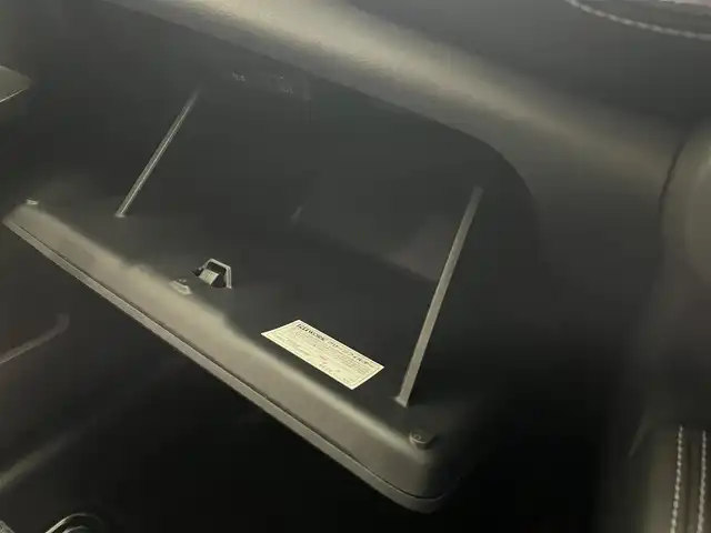 日産 キックス X 大阪府 2020(令2)年 5.1万km ダークブルー プロパイロット/インテリジェントエマージェンシーブレーキ/純正9インチナビ/（フルセグTV/DVD/Bluetooth/USB）/アラウンドビューカメラ/ビルトインETC/前席シートヒーター/プッシュスタート/ステアリングリモコン/LEDオートライト/LEDフォグランプ/純正17インチAW/アイドリングストップ/横滑り防止装置/ハンドルヒーター/ルーフレール/電動格納ミラー/ドアバイザー