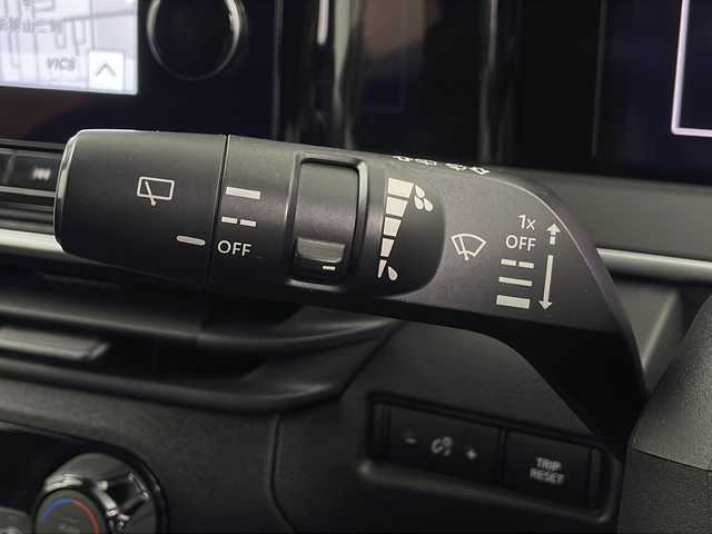日産 ノート X 埼玉県 2021(令3)年 5.6万km スーパーブラック 純正ナビ　/全方位カメラ　/ブラインドスポットモニター　/ＥＴＣ２．０　/プロパイロット　/ドライブレコーダー　/デジタルインナーミラー　/ワイヤレス充電器　/ブレードホールド　/オートマティックハイビーム　/ＨＤＭＩ/前後コーナーセンサー/純正フロアマット/ドアバイザー