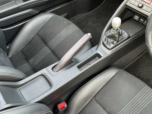 ホンダ Ｓ６６０ α 岐阜県 2016(平28)年 3.6万km カーニバルイエローⅡ 登録時走行距離35405km/純正センターディスプレイオーディオ/バックカメラ/Blue tooth・AUX・USB・HDMI・FM・AM/ETC/クルーズコントロール/ドライブレコーダー前方/ＬＥＤヘッドライト/ハーフレザーシート/オープンカー/純正15アルミホイール/プッシュスタート/スマートキー/禁煙車