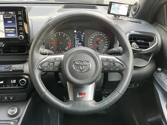 トヨタ ＧＲヤリス RZ ハイパフォーマンス 静岡県 2023(令5)年 2.2万km プレシャスブラックパール １オーナー/トヨタセーフティセンス　/ＡＣＣ　/ｉＭＴ　　/インタークーラースプレー　/４本出しマフラー　/ＢＢＳ１８インチＡＷ　/カーボンルーフ　/ＪＢＬサウンド　/純正ナビ　/地デジ　/Ｂカメラ /半革シート/シートヒーター/社外CDプレーヤー/社外ドラレコ /ビルトイン2.0ETC/スペキー/保証書/取説