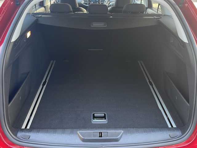 プジョー ３０８ SW アリュール ブルーHDi 兵庫県 2019(平31)年 3.4万km 赤 純正ナビ　ラジオ、USB/ETC/バックカメラ/衝突被害軽減ブレーキ/コーナーセンサー/前方ドライブレコーダー/ハーフレザーシート/アイドリングストップ/プッシュスタート/スマートキー×２