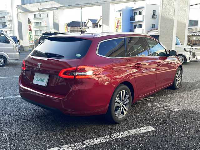 プジョー ３０８ SW アリュール ブルーHDi 兵庫県 2019(平31)年 3.4万km 赤 純正ナビ　ラジオ、USB/ETC/バックカメラ/衝突被害軽減ブレーキ/コーナーセンサー/前方ドライブレコーダー/ハーフレザーシート/アイドリングストップ/プッシュスタート/スマートキー×２